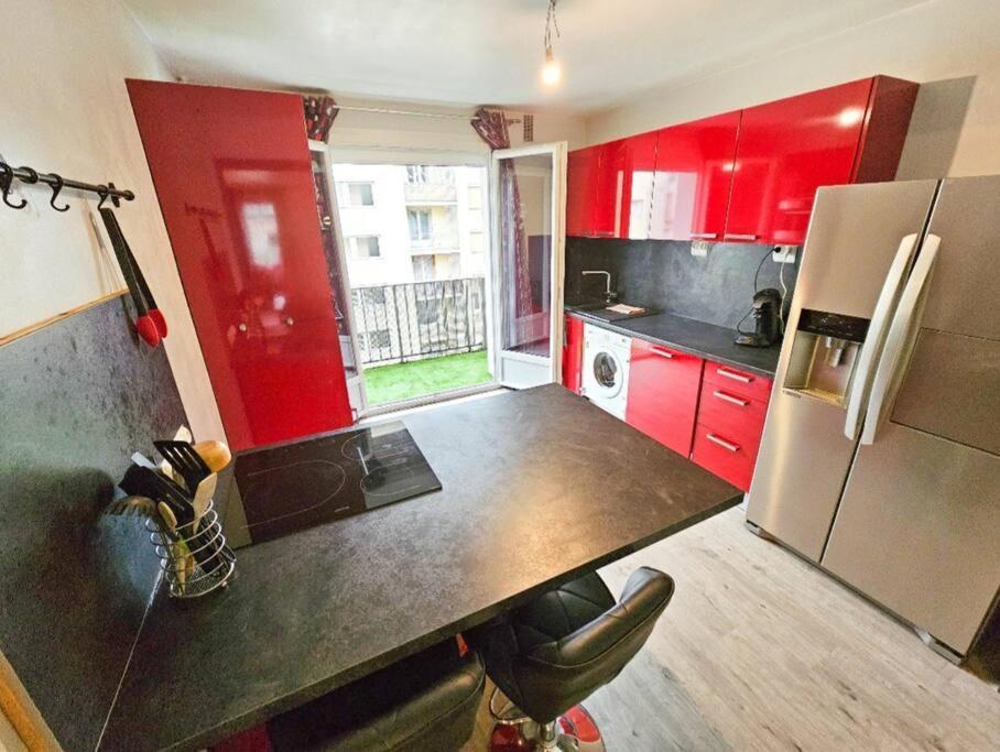 Le Bergson 3 Chambres Stationnement Gratuit Saint-Etienne  Eksteriør bilde
